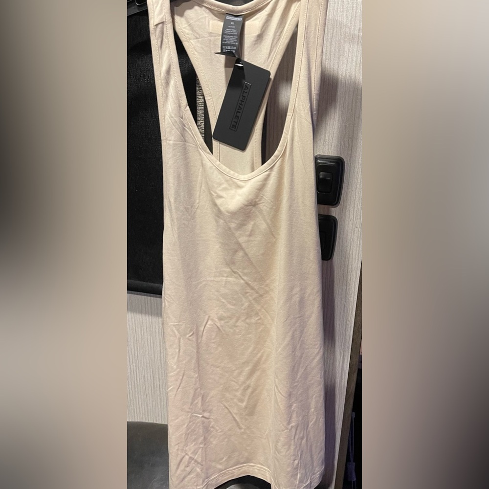 Alphalete muscle tank Size Men’s XL NWT